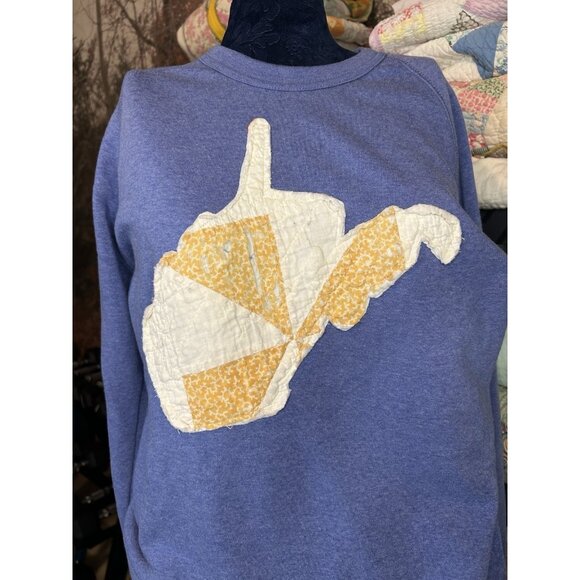 West Virginia State Outline Vintage Quilt Sweatshirt Homemade Blue L - Picture 1 of 5